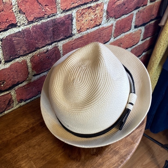 Classic Fedora Braided Hat White with Black Belt - Picture 7 of 9